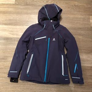 Women’s Salomon purple ski jacket. Size M
